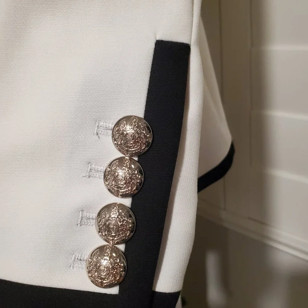 WHBM studio blazer 00 - Picture 9 of 10